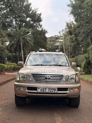 Toyota Land Cruiser 2008 Gold