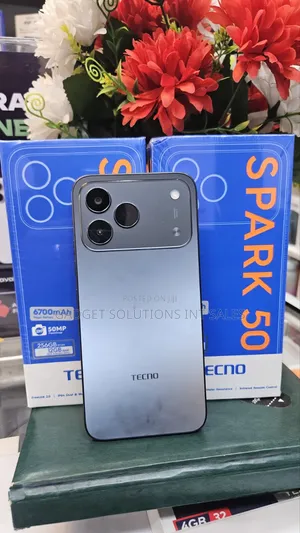 New Tecno Spark 50 128 GB Black