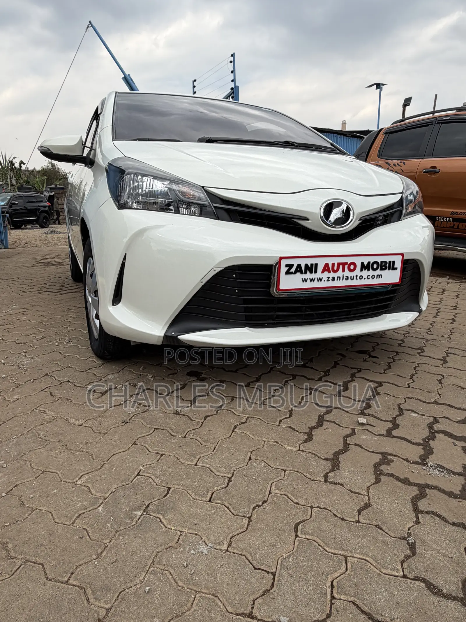 Toyota Vitz 1.3 AWD 3dr 2016 White