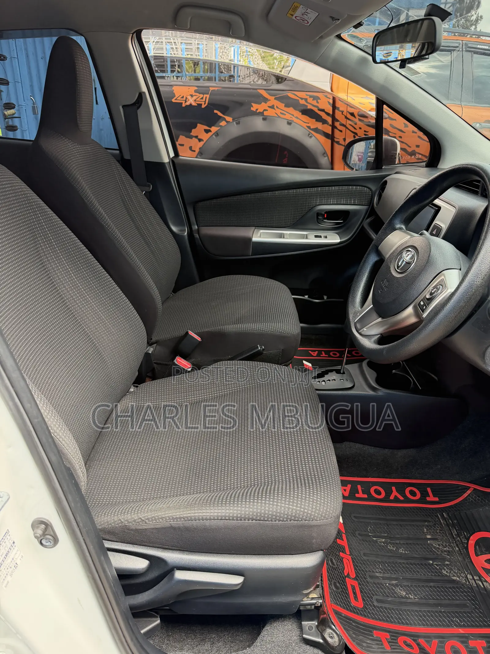 Toyota Vitz 1.3 AWD 3dr 2016 White