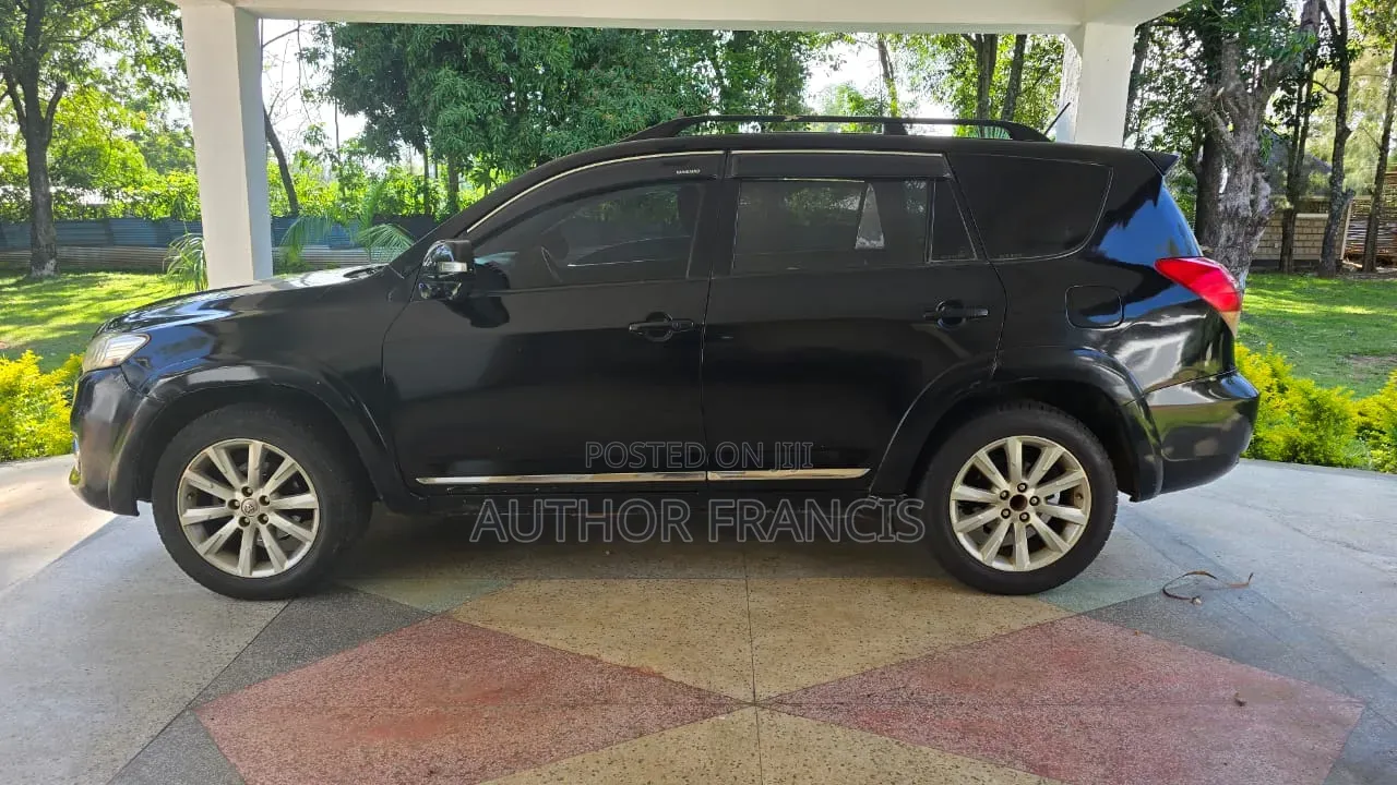 Toyota Vanguard 2018 Black