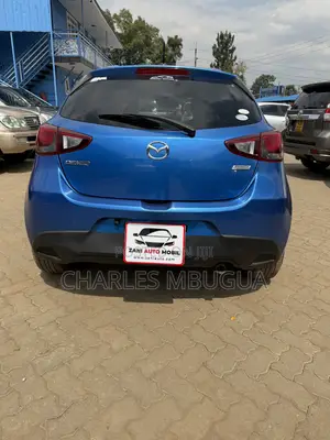 Mazda Demio 2014 Blue