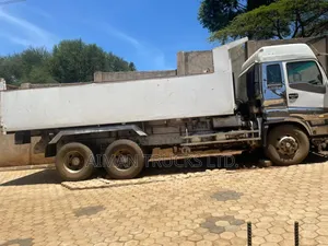 Isuzu CXZ Giga Tipper 10 Wheeler Double Diff Turbo Intercooler Manual