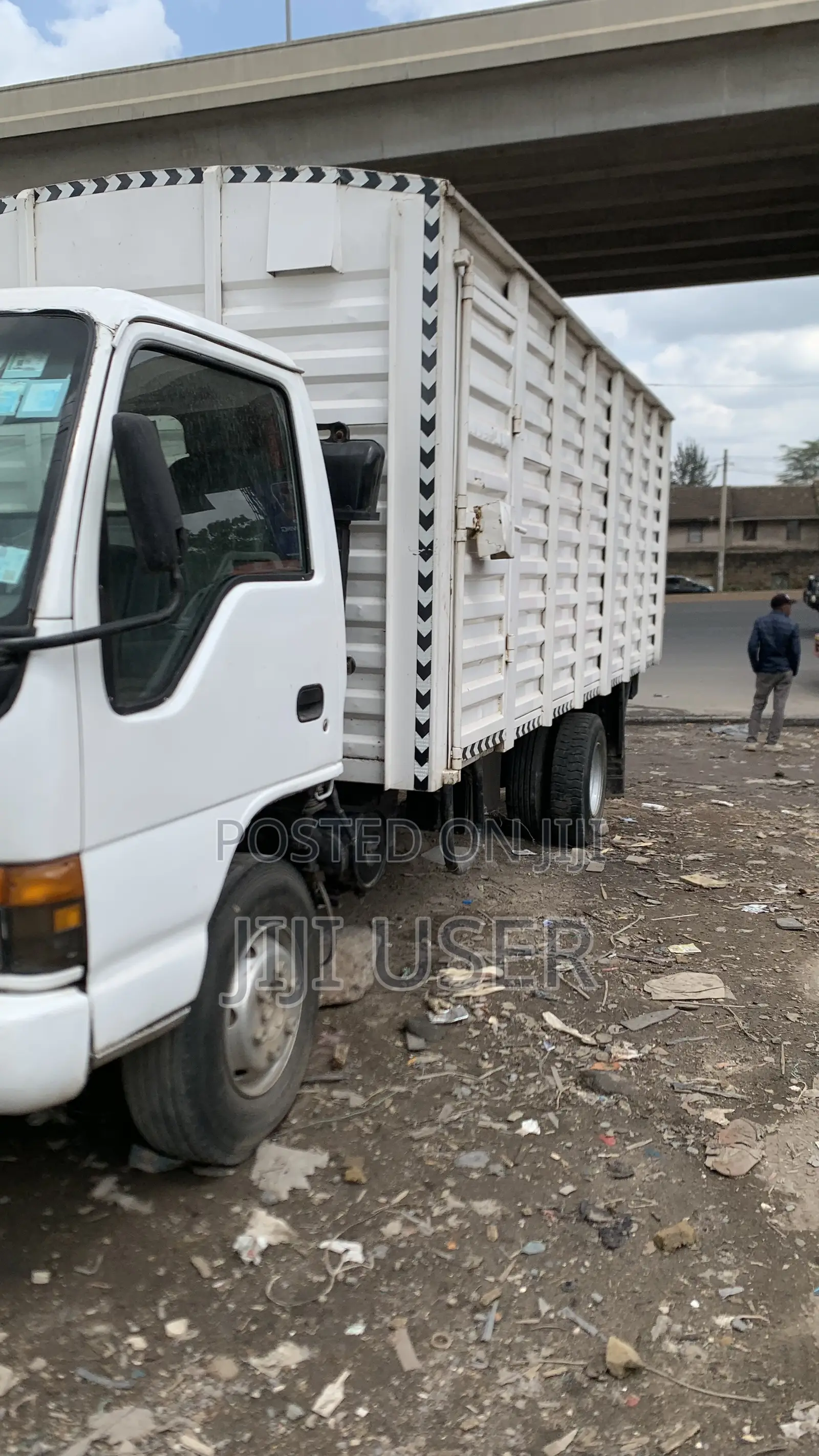 Isuzu NQR Lorry Call