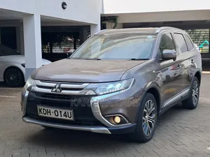Mitsubishi Outlander 2015 Gray 
