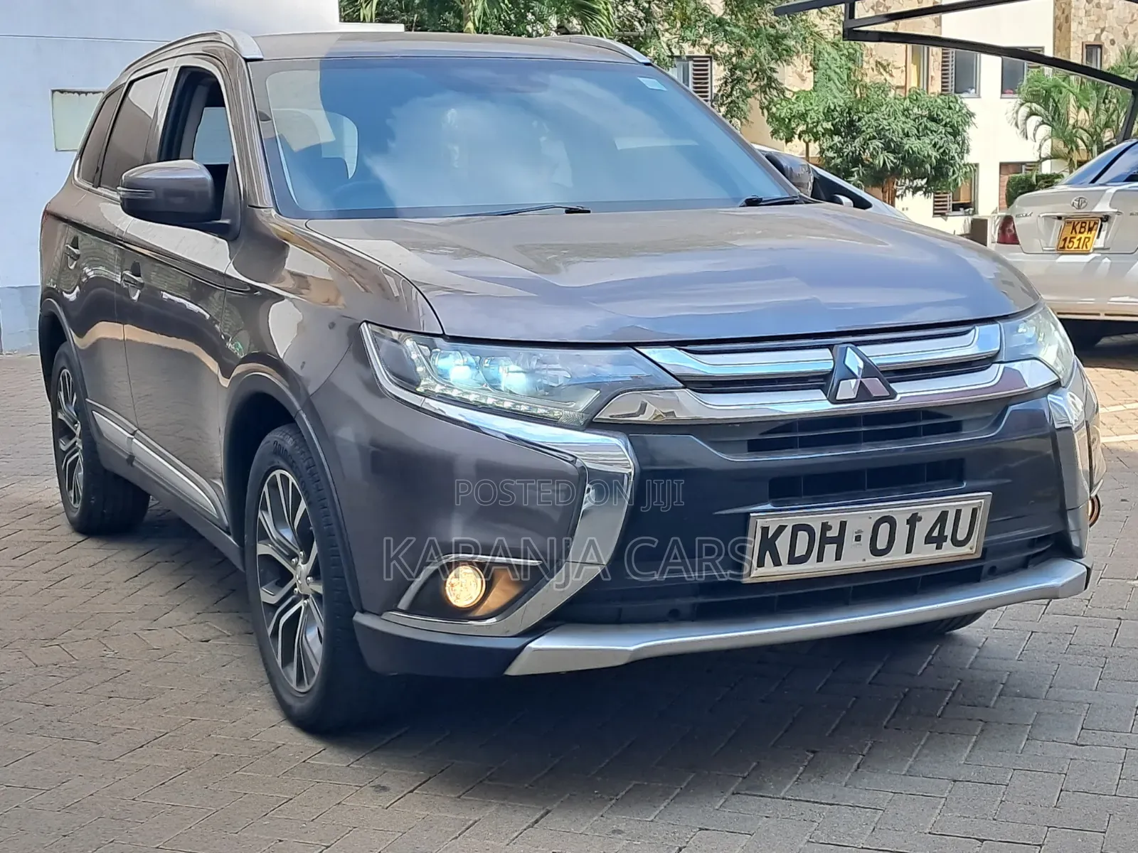Mitsubishi Outlander 2015 Gray 