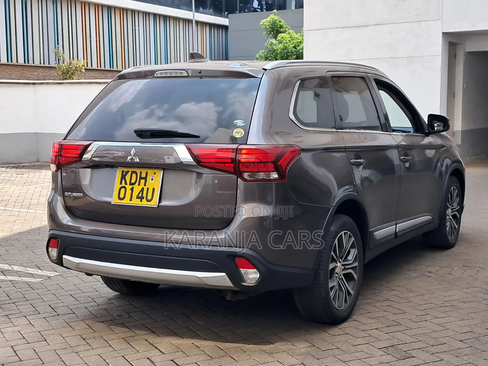 Mitsubishi Outlander 2015 Gray 