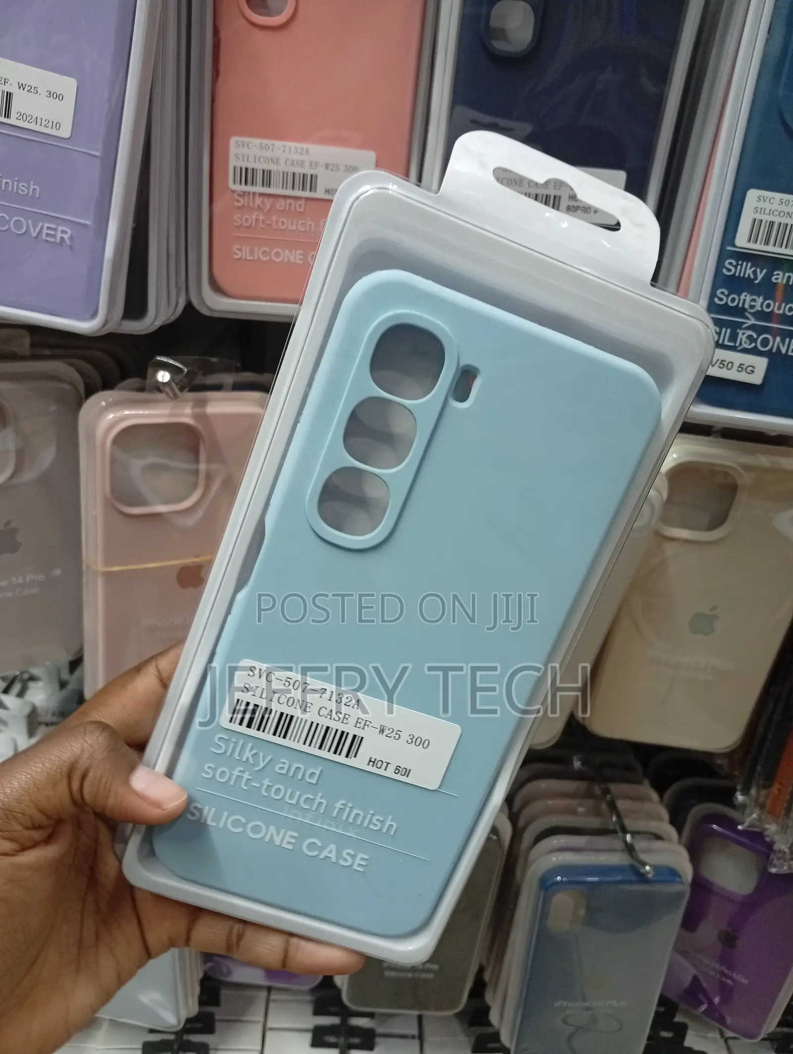 Silky and Soft-Touch Finish Silicone Case