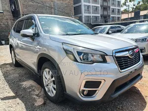 Subaru Forester 2019 Silver