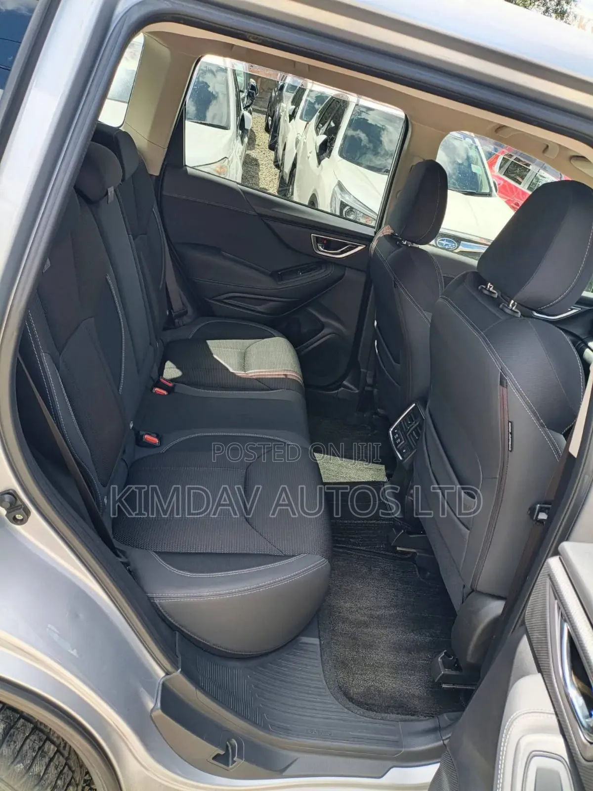 Subaru Forester 2019 Silver