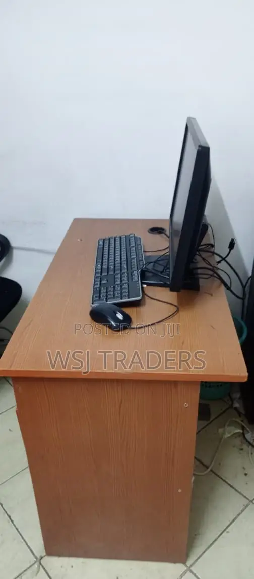 Work Space to Let
