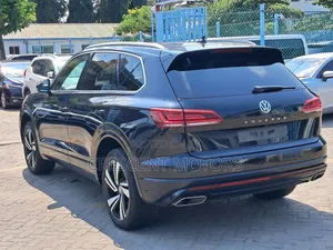 Volkswagen Touareg 2019 Black