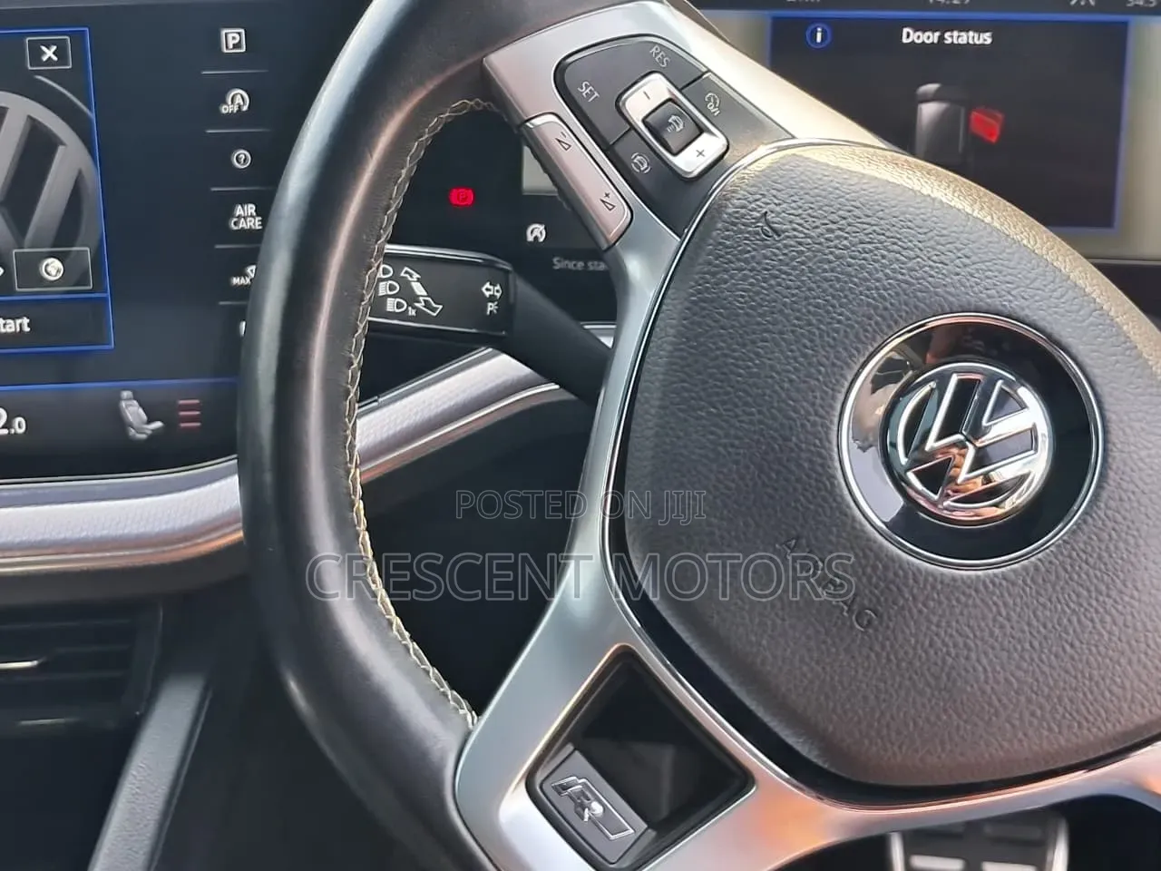 Volkswagen Touareg 2019 Black