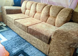 High Quality Elegant 3 Seater With High Density Pillows