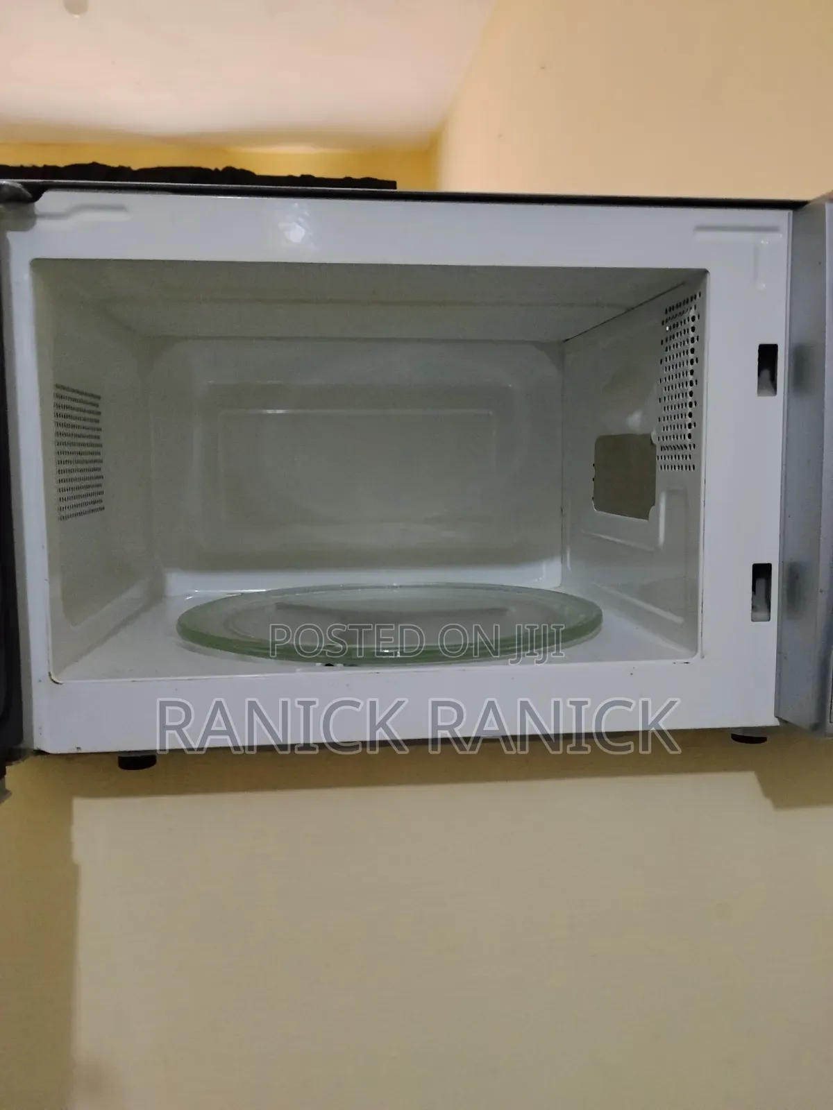 Microwave 20 Litres