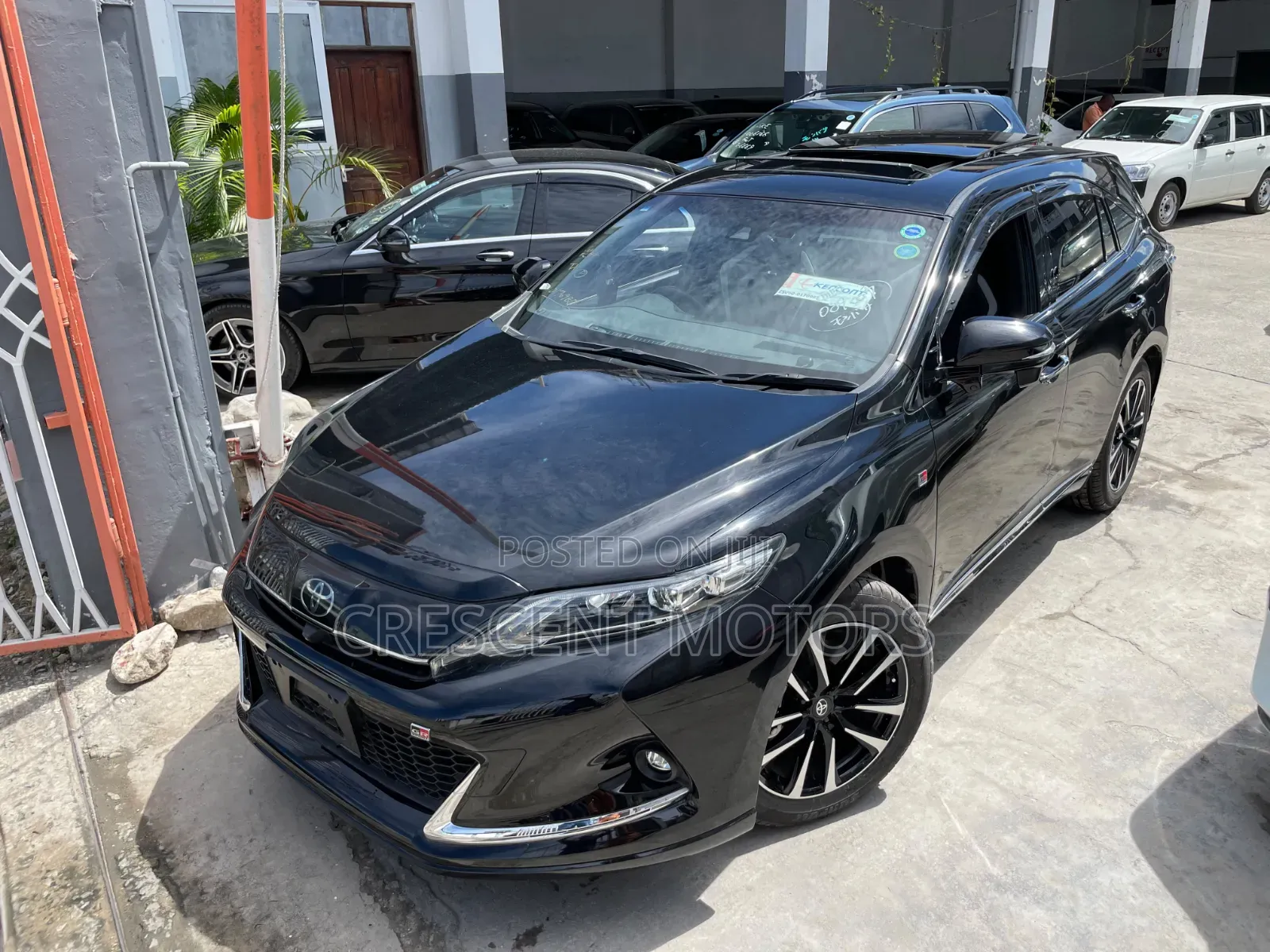 Toyota Harrier 2019 Black