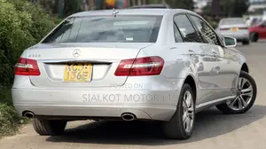 Mercedes-Benz E300 2009 Silver