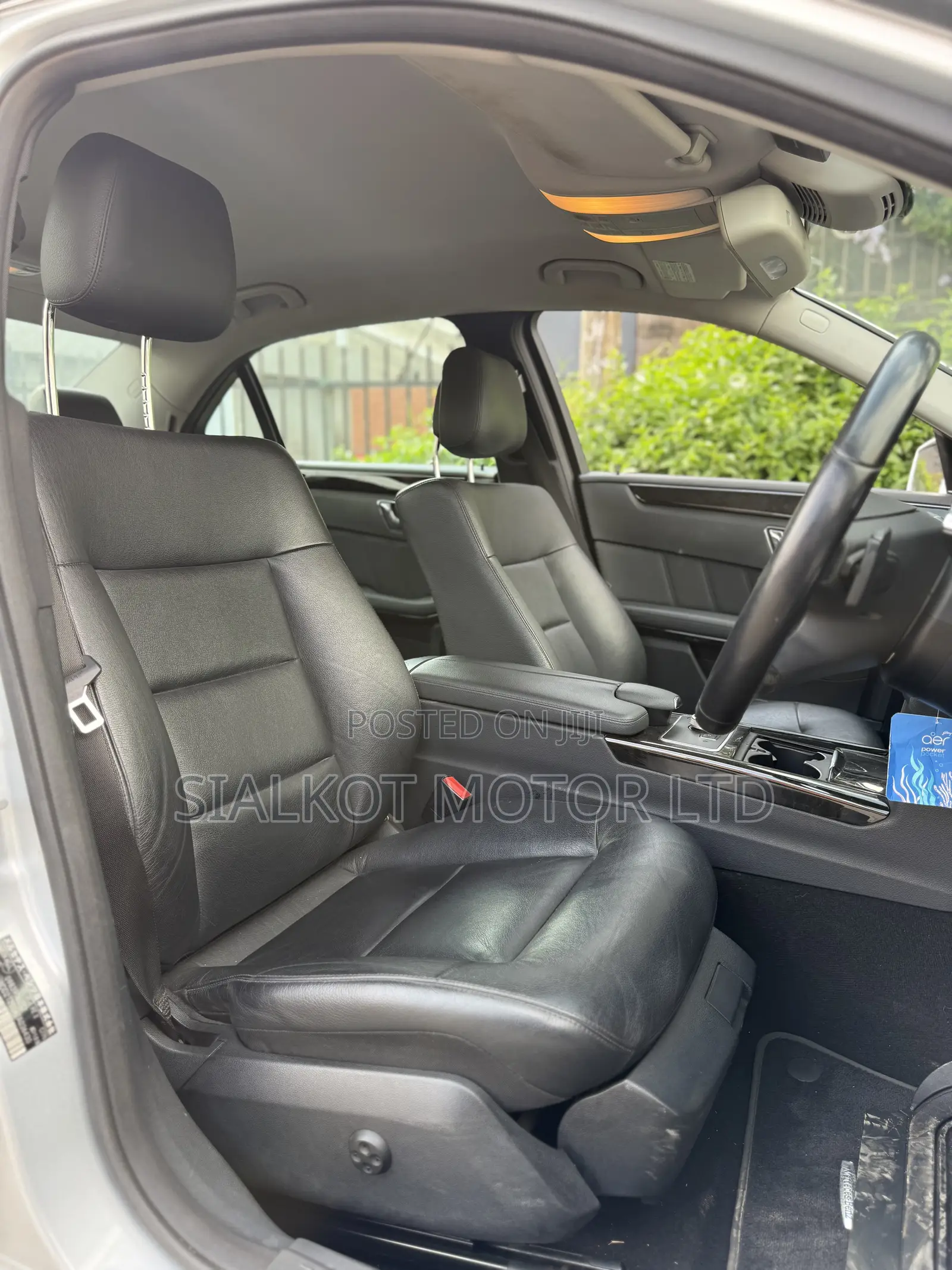 Mercedes-Benz E300 2009 Silver