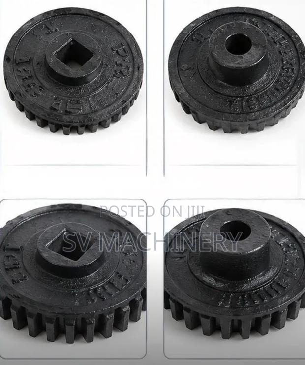 Heavy Duty Chaff Cutter Lower Gear