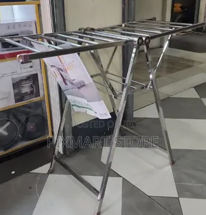 Strong Metallic Clothes Drying Hanger Rack