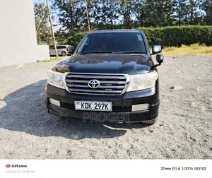 Toyota Land Cruiser 2016 Black