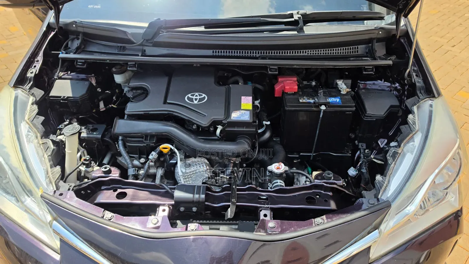 Toyota Vitz 2018 Black
