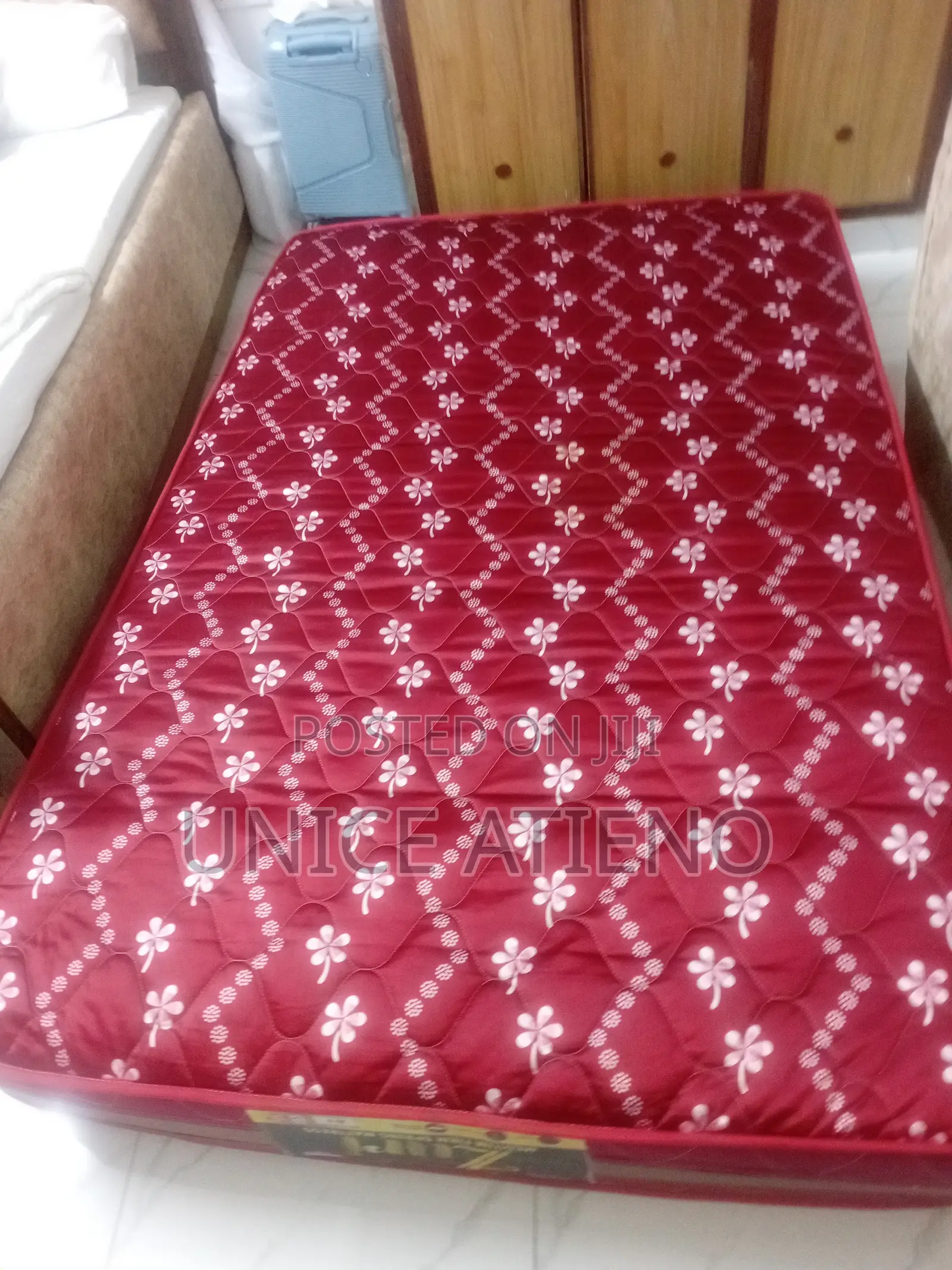 Chester Bed