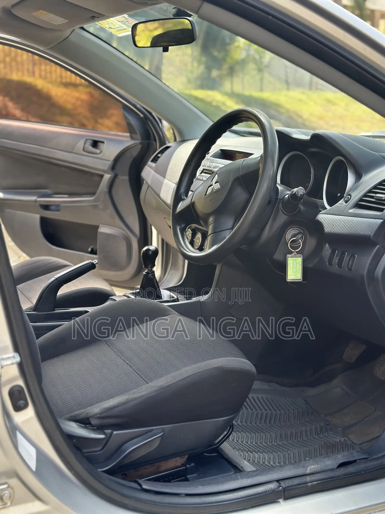 Mitsubishi Lancer 2011 Silver