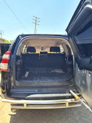 Toyota Land Cruiser Prado 2016 Black