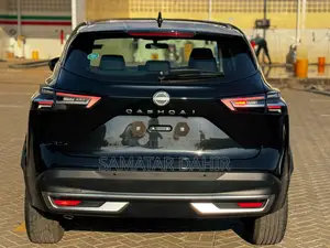 Nissan Qashqai 2024 Black