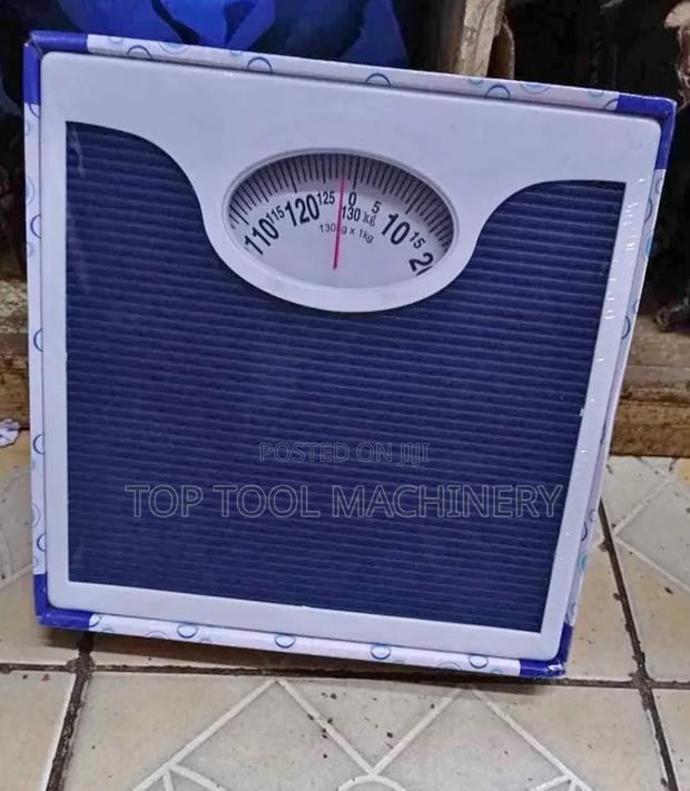 Accurate Analogue Bathroom Scale - thumbnail 2