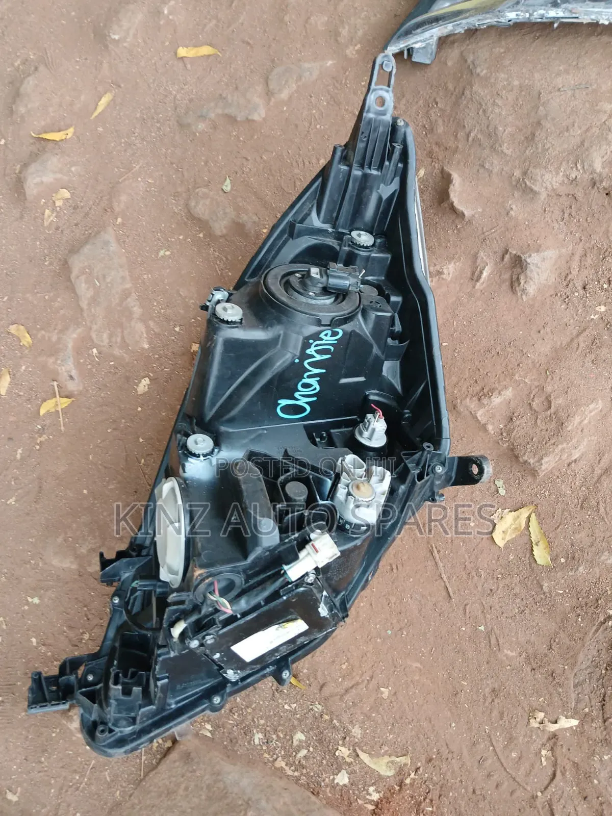 Toyota Isis Headlight 2008 Model