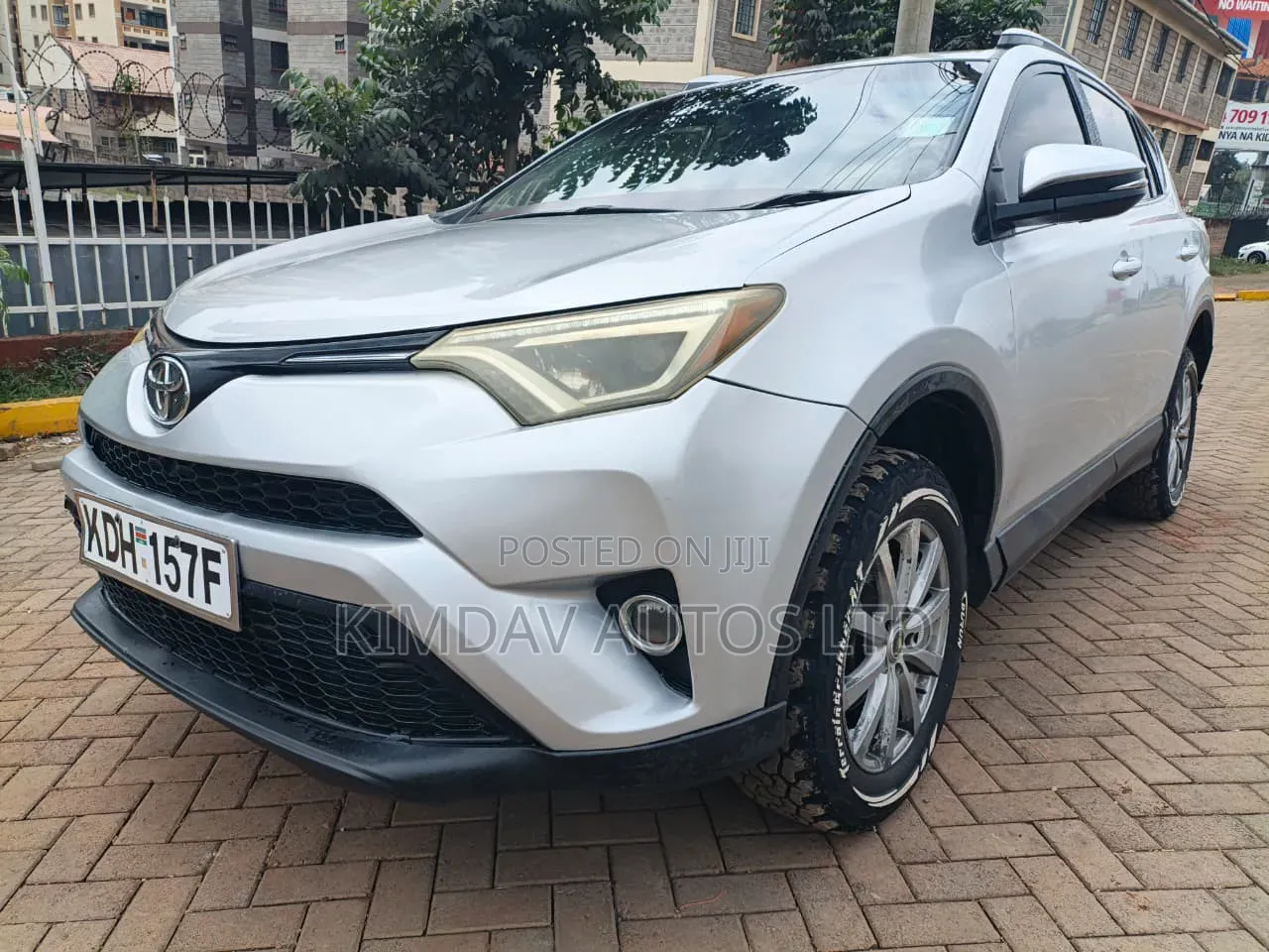 Toyota RAV4 2015 Silver