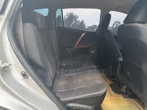 Toyota RAV4 2015 Silver