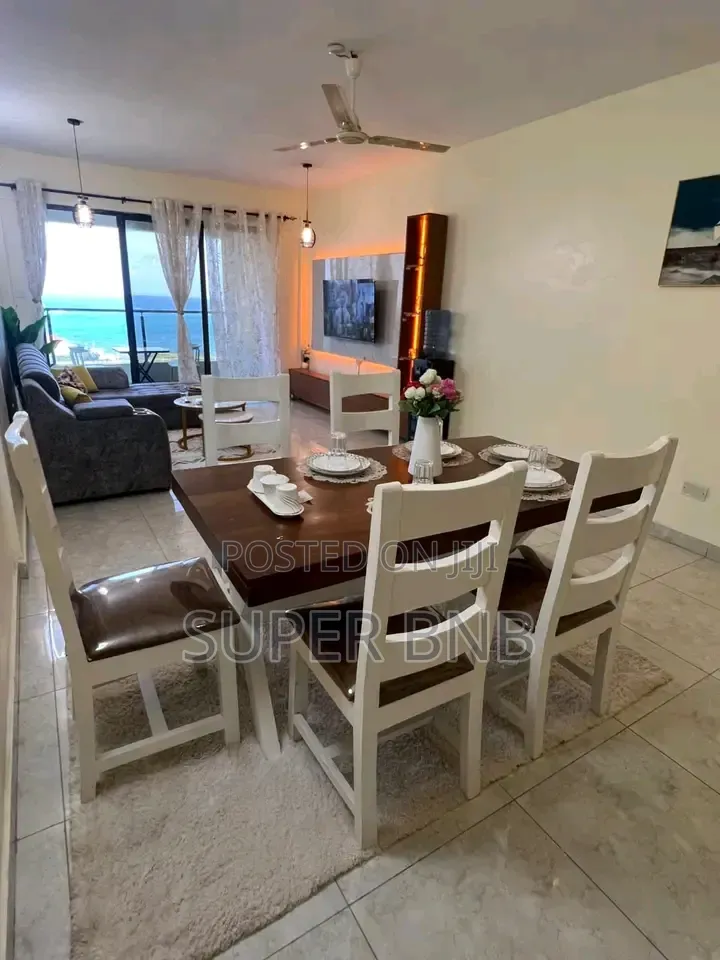 Modern 2 Bedroom Apartment Airbnb – Nyali (3rd Avenue)