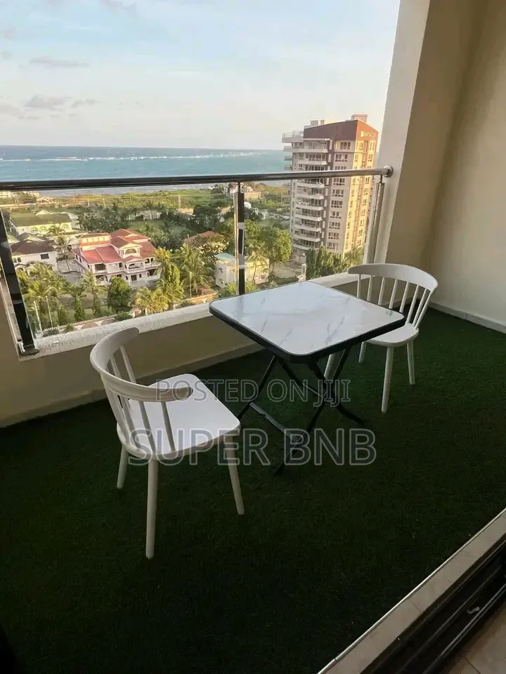 Modern 2 Bedroom Apartment Airbnb – Nyali (3rd Avenue)