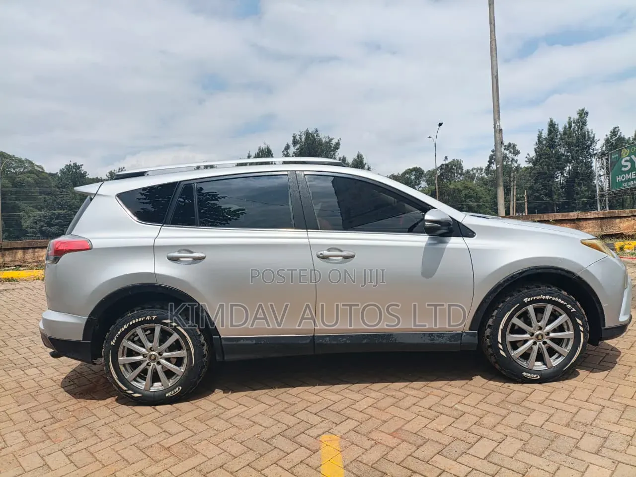 Toyota RAV4 2015 Silver