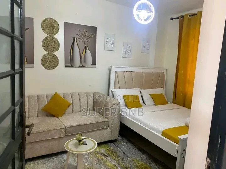 Top Studio Airbnb Deals-Check in Today