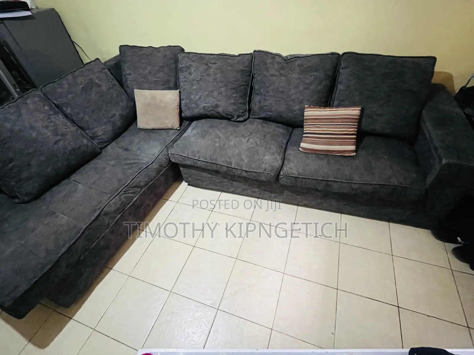L Shaped Sectional Sofaset