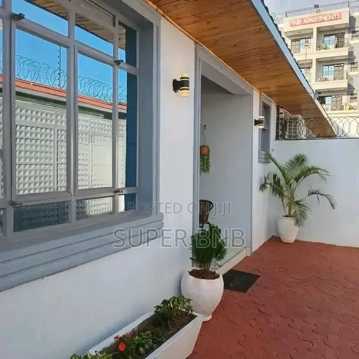 Own Compound 2 Bedroom Airbnb in Juja, for Small Parties, Bridal