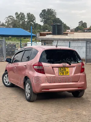 Honda Fit 2013 Pink