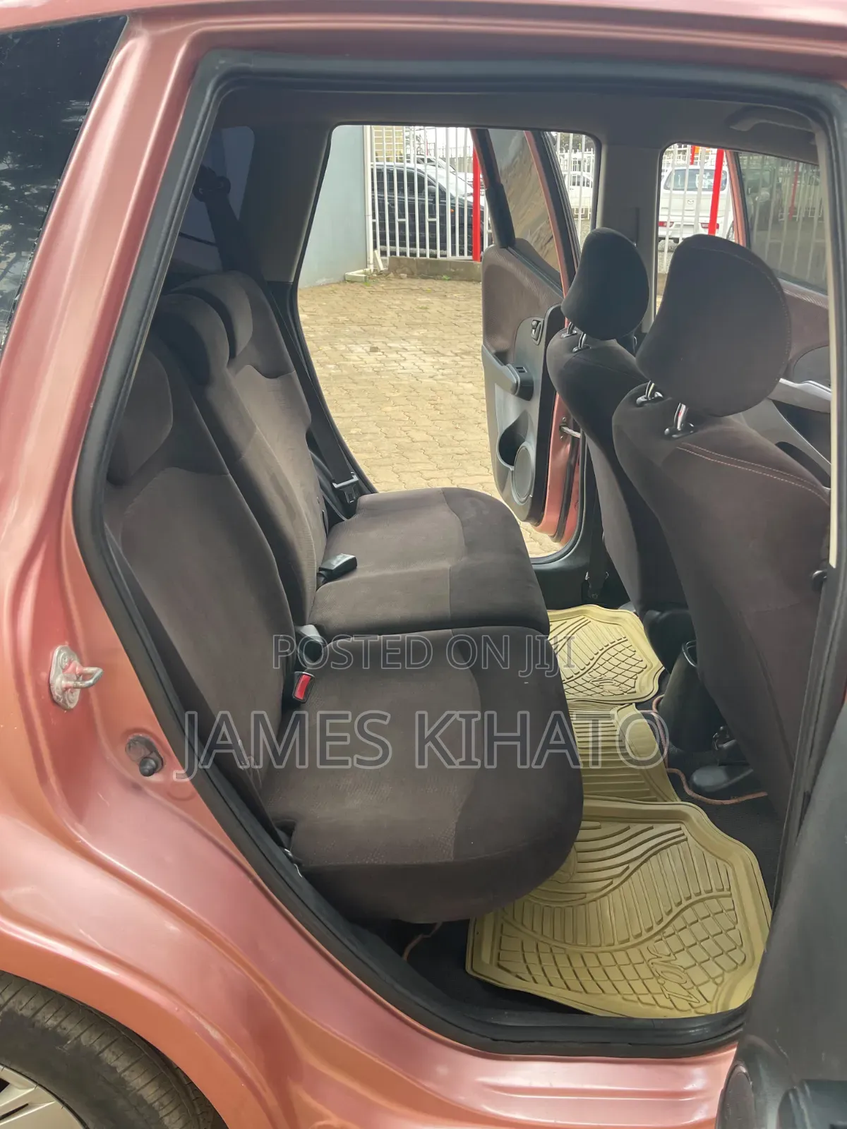 Honda Fit 2013 Pink