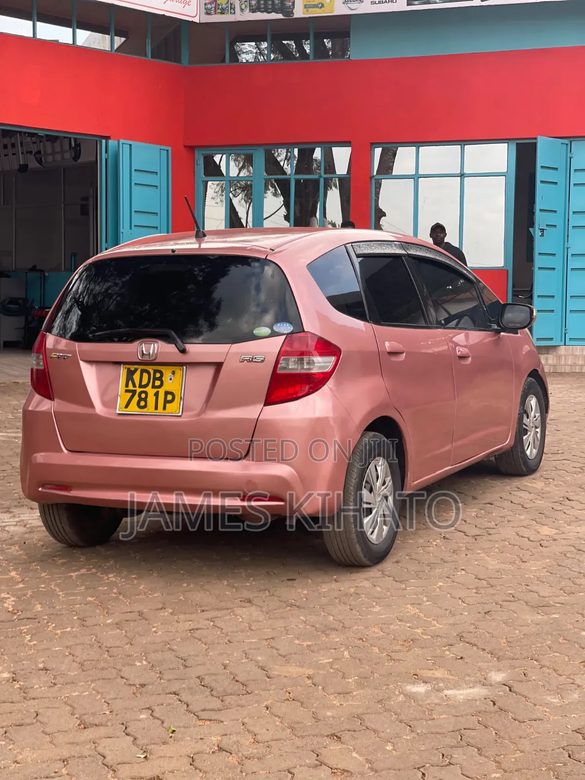 Honda Fit 2013 Pink