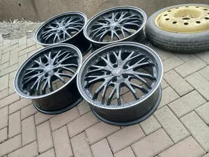 Hot Deal: 18-Inch 5x114.3 Alloy Rims Ready to Fit