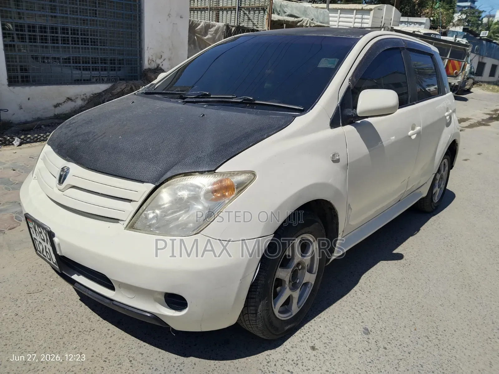 Toyota IST 2004 White