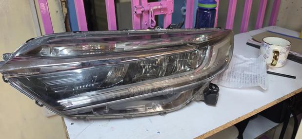 Hondafit Shuttle 2018 Headlight - main view