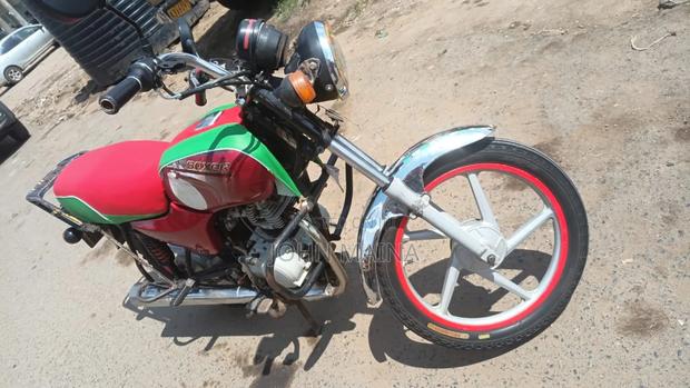 Bajaj Boxer 100 2021 Red - thumbnail 4