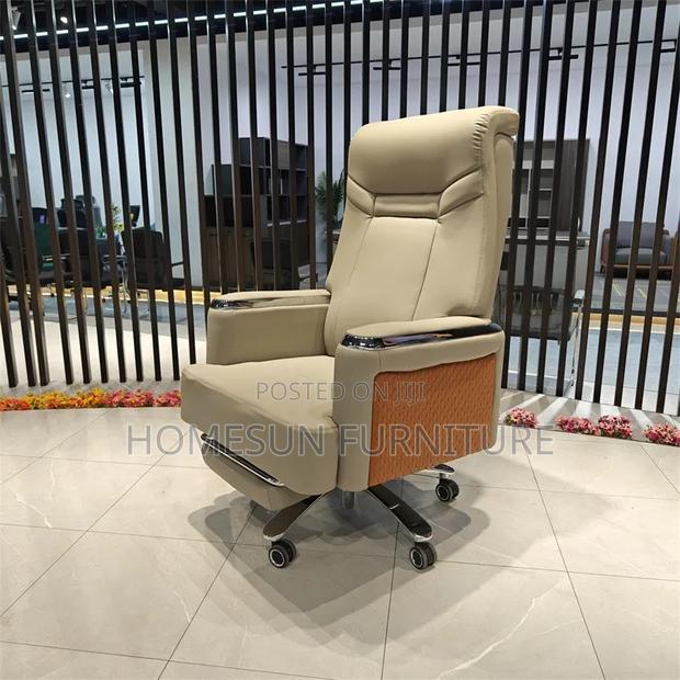 Luxury Executive High-Back Office Chair – Premium Leather