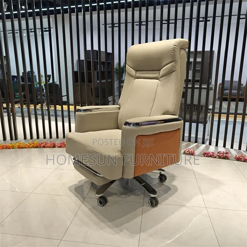 Luxury Executive High-Back Office Chair – Premium Leather