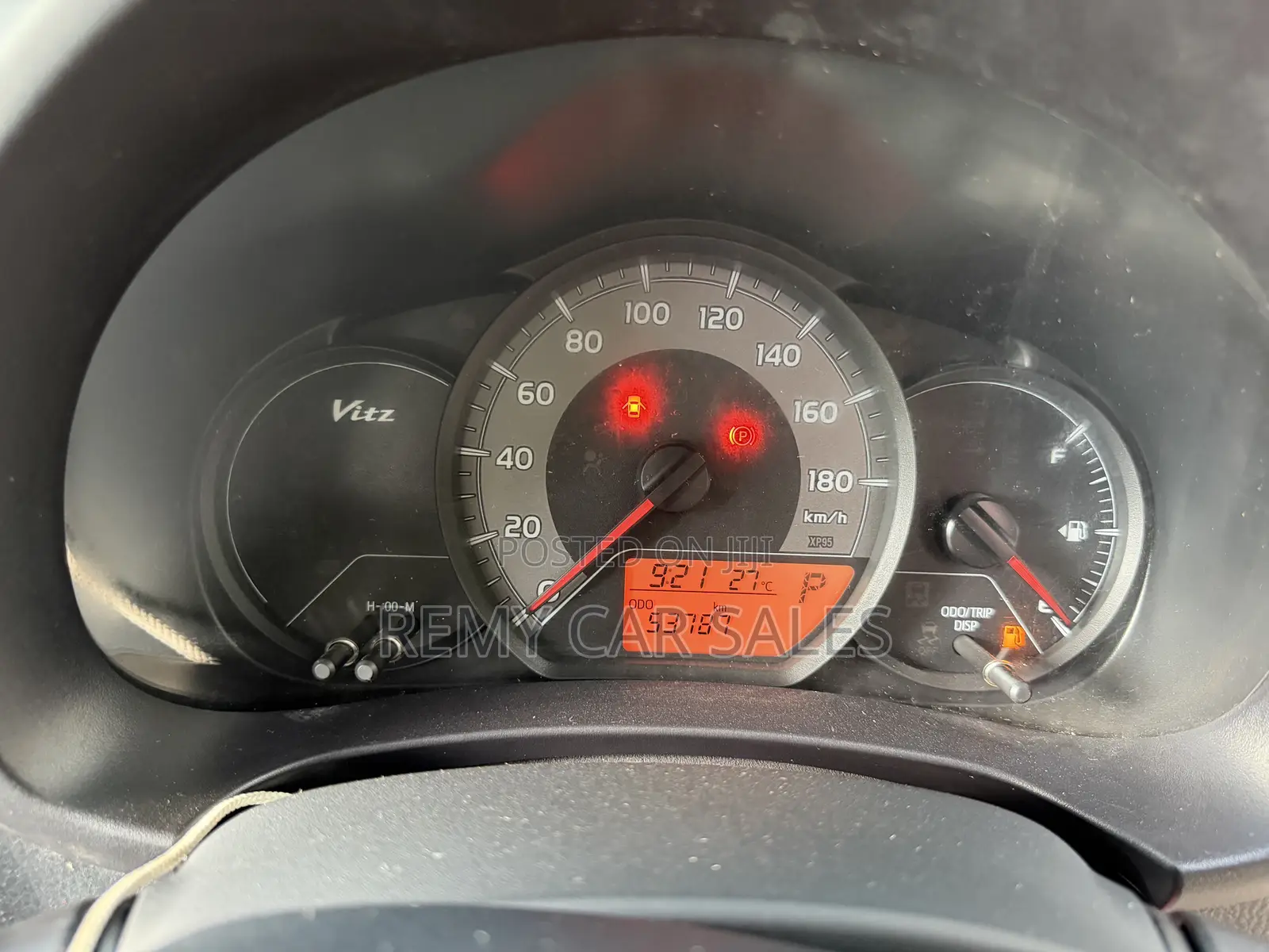 Toyota Vitz 2018 Purple
